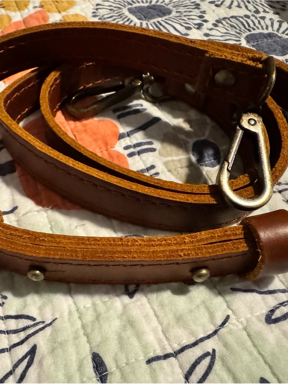 Portland Leather Brown Crossbody Tote - Picture 7 of 13